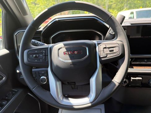 New 2026 GMC Sierra 2500 SLE w/ SLE Convenience Package AWD/4WD image 15