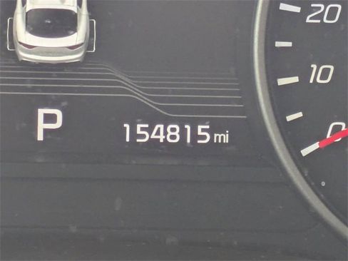 Used 2018 Kia Stinger GT2 image 33