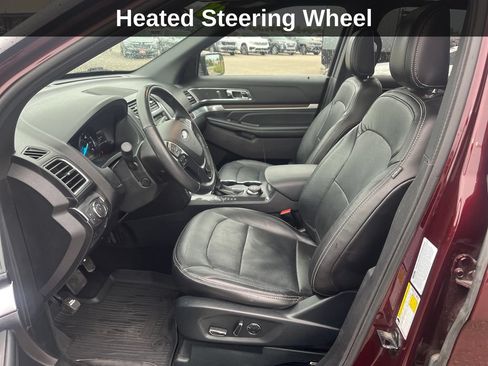 Used 2018 Ford Explorer Limited w/ Equipment Group 301A AWD/4WD image 12