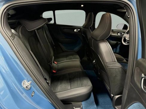 Certified 2024 Volvo C40 P8 Recharge Ultimate w/ Protection Package Premier image 13