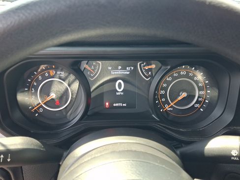 Used 2024 Jeep Gladiator Sport AWD/4WD image 20