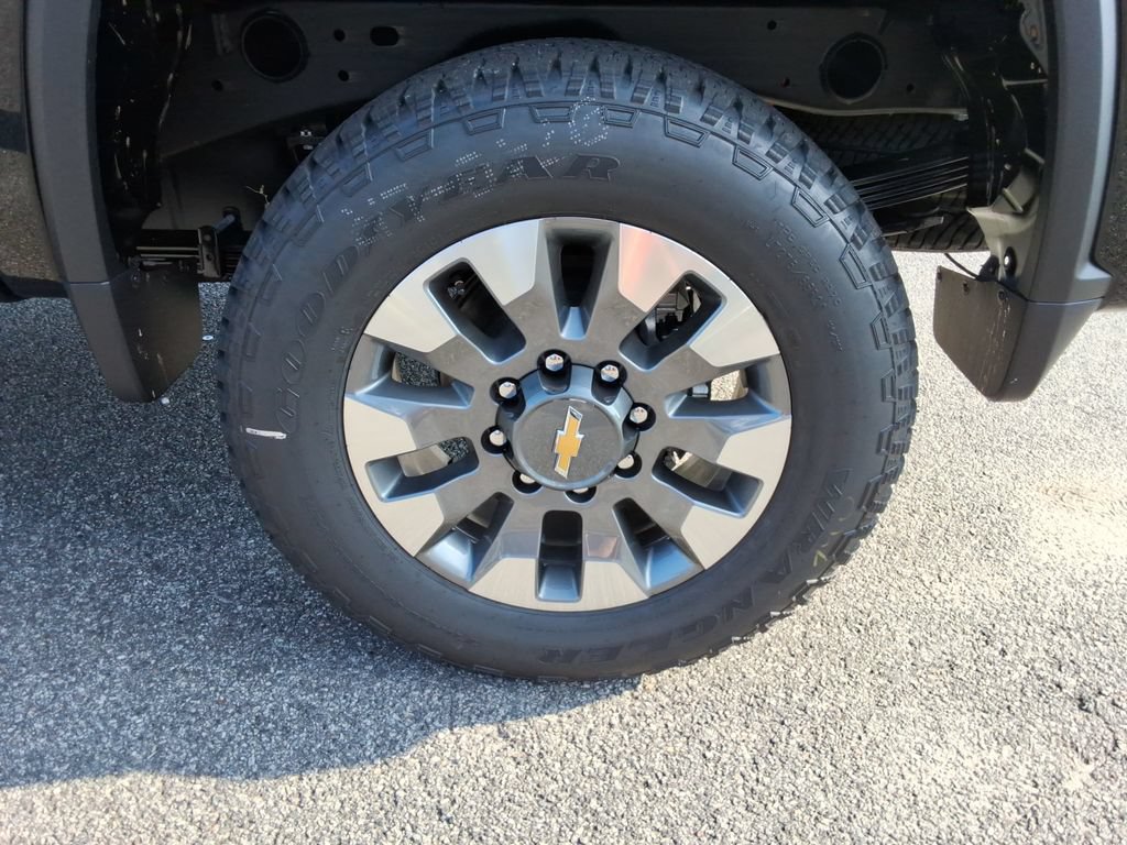 New 2026 Chevrolet Silverado 2500 Custom w/ Custom Value Package AWD/4WD image 13