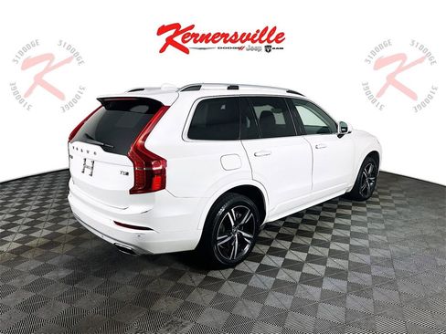 Used 2016 Volvo XC90 T5 Momentum image 7
