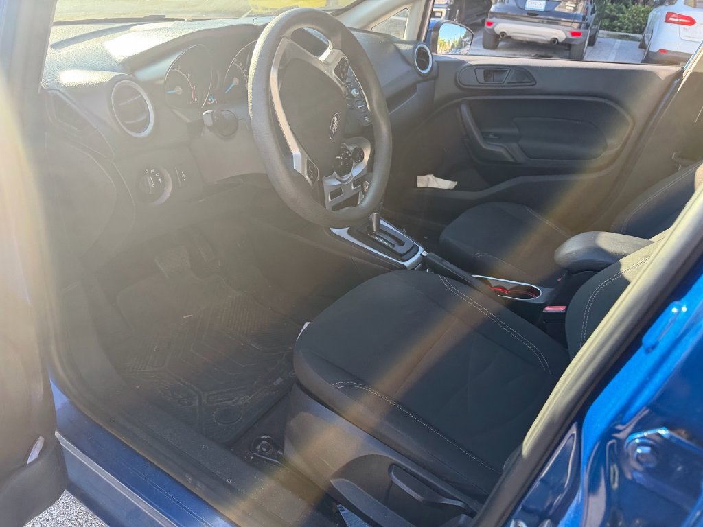Used 2018 Ford Fiesta SE FWD image 11