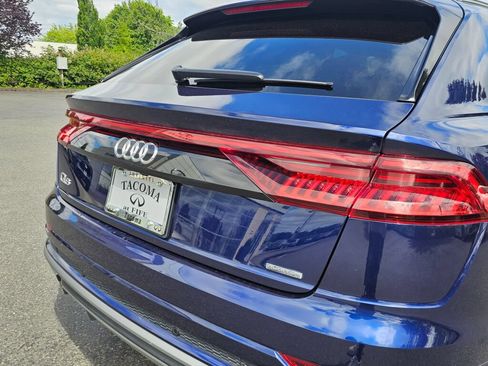 Used 2021 Audi Q8 Prestige AWD/4WD image 18