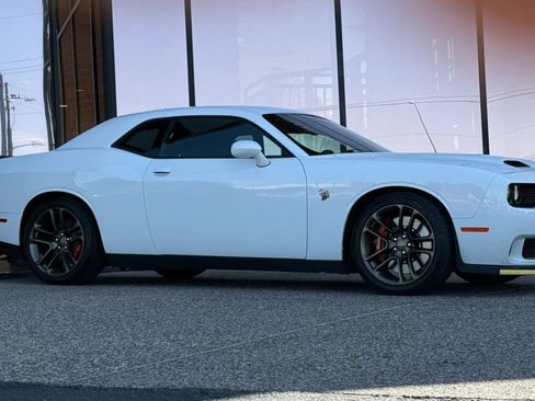Used 2021 Dodge Challenger SRT Hellcat Redeye RWD image 16