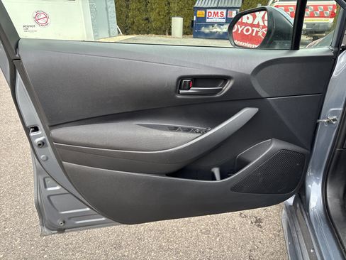 Used 2024 Toyota Corolla LE image 16