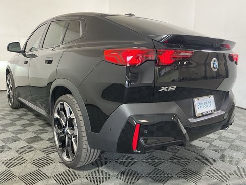 New 2026 BMW X2 xDrive28i w/ Technology Package AWD/4WD image 9