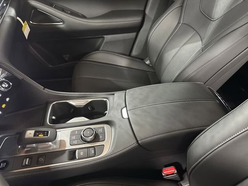 Certified 2026 INFINITI QX60 Luxe w/ Cargo Package image 27