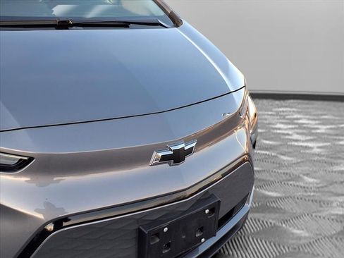 Used 2023 Chevrolet Bolt LT image 19