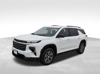 Used 2025 Chevrolet Traverse LT video 2