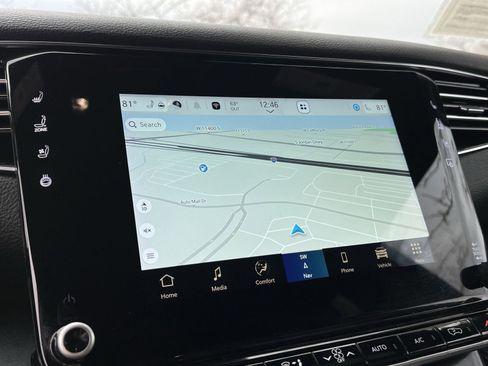 Used 2023 Jeep Wagoneer L 4WD image 27