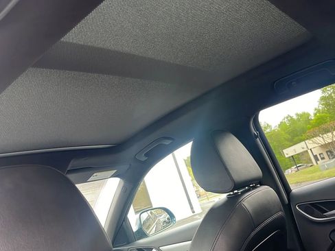 Used 2018 Audi Q3 2.0T Premium w/ Convenience Package image 20