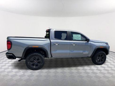 New 2025 GMC Canyon Elevation w/ Convenience Package image 9