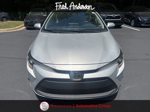 Used 2024 Toyota Corolla LE FWD image 10