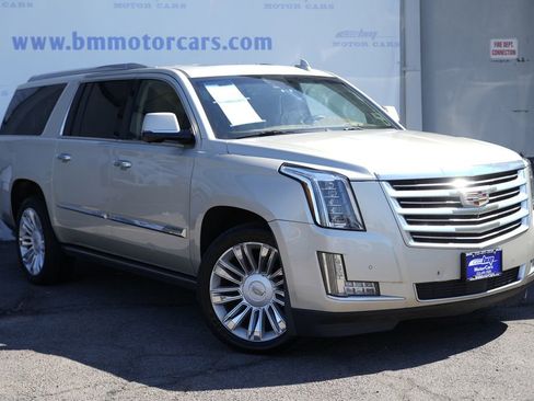 Used 2015 Cadillac Escalade ESV Platinum AWD/4WD image 1
