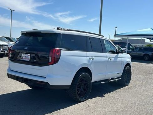 New 2026 Ford Expedition Tremor AWD/4WD image 3
