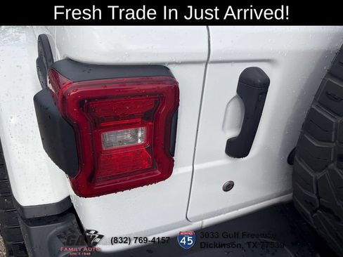 Used 2019 Jeep Wrangler Unlimited Rubicon AWD/4WD image 11