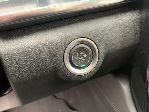 Used 2025 GMC Terrain Elevation w/ Elevation Premium Package AWD/4WD image 28