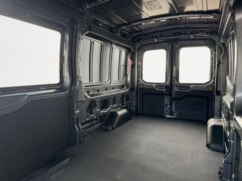 New 2026 Ford Transit 250 148 Medium Roof Extended AWD image 16