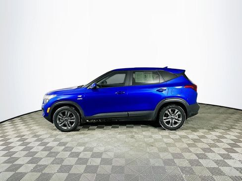 Used 2023 Kia Seltos LX image 6