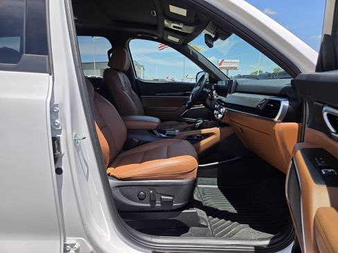 Used 2025 Kia Telluride SX X-Line AWD/4WD image 20