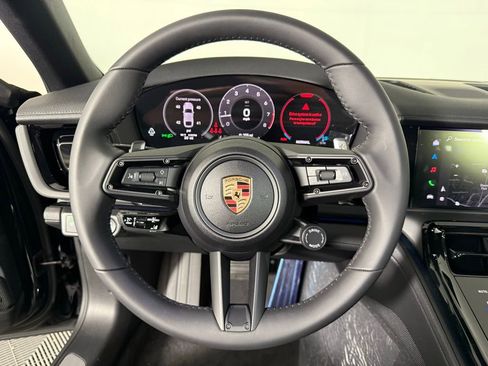 New 2025 Porsche Panamera image 34