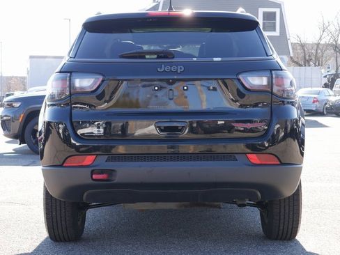 Used 2022 Jeep Compass Trailhawk w/ Trailhawk Elite Group image 5