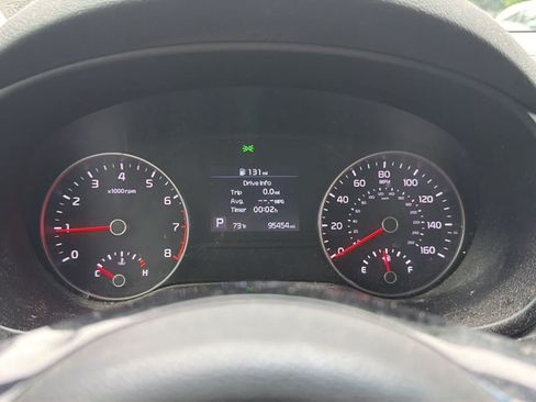 Used 2020 Kia Sportage LX w/ LX Popular Package AWD/4WD image 11