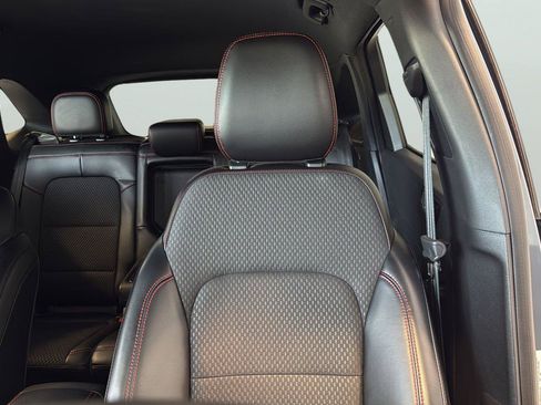 Used 2024 Ford Escape ST-Line w/ Tech Pack #1 AWD/4WD image 22