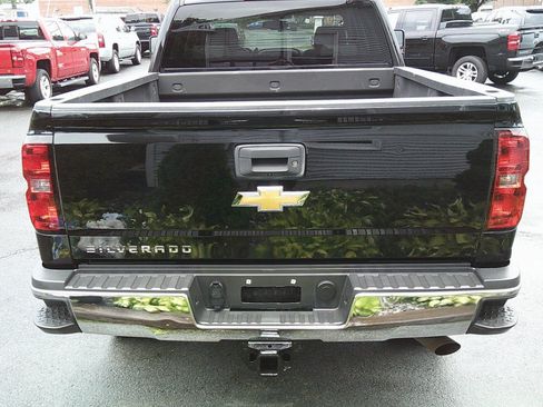 Used 2016 Chevrolet Silverado 2500 W/T w/ WT Convenience Package AWD/4WD image 5