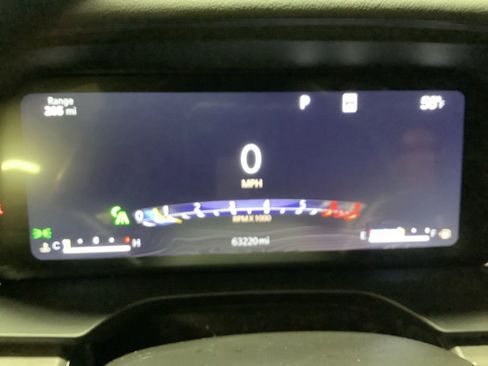 Used 2023 Jeep Grand Cherokee L Overland w/ Advanced Protech Group III image 36