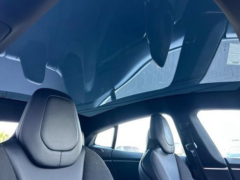 Used 2017 Tesla Model S 75 RWD image 18