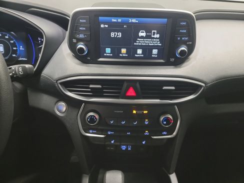 Used 2019 Hyundai Santa Fe SEL image 21