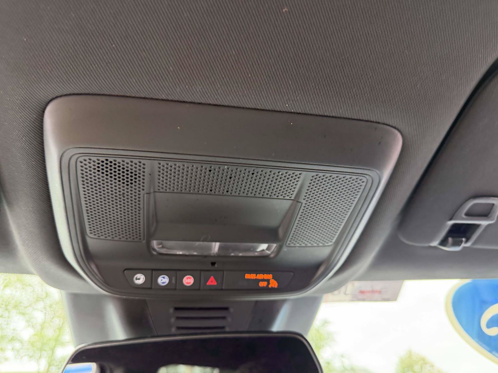 Used 2025 Chevrolet Equinox EV LT w/ Convenience Package FWD image 25