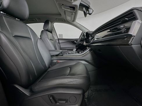 Used 2023 Audi Q7 Premium Plus w/ Premium Plus Package image 8