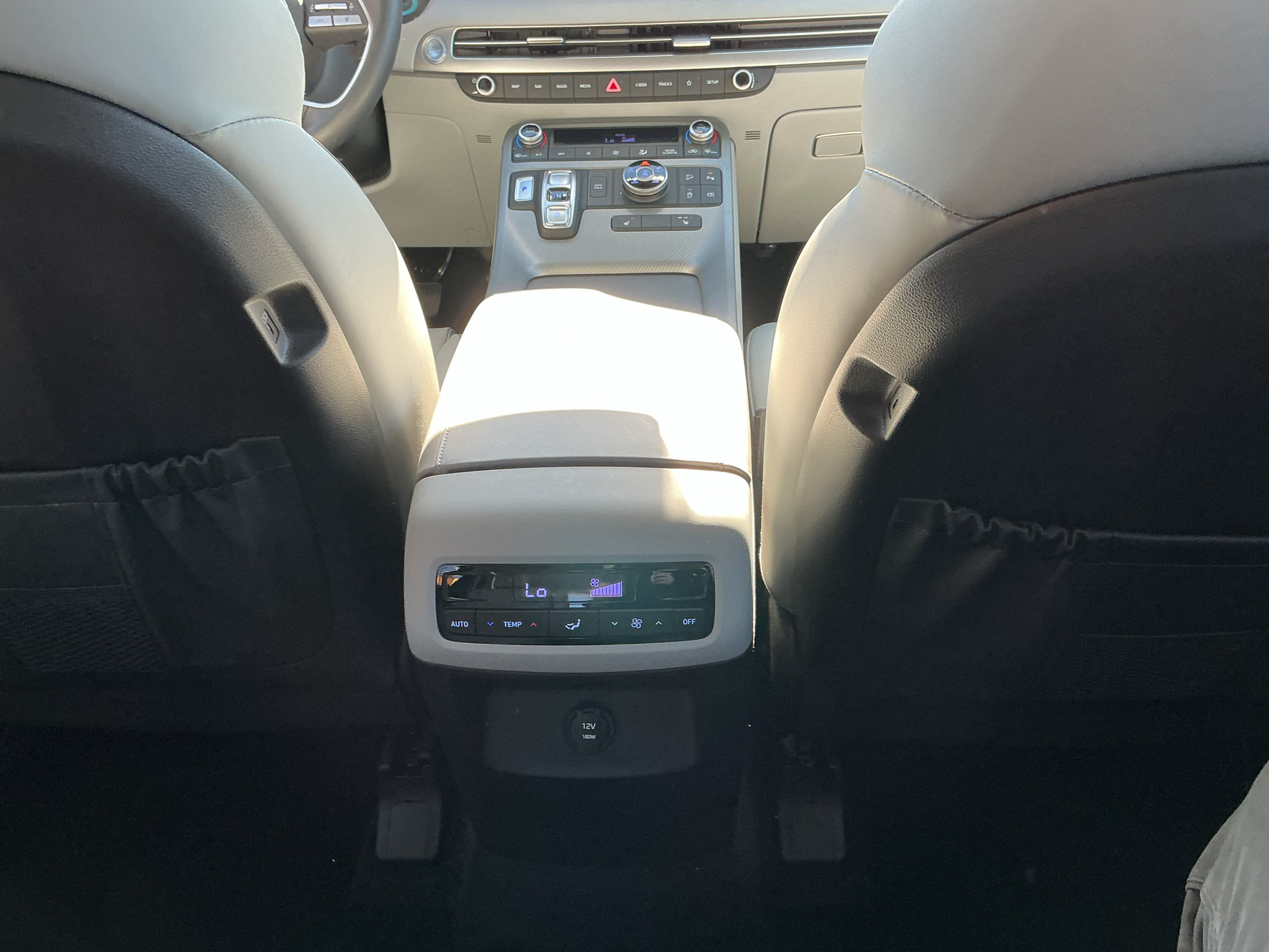 Used 2025 Hyundai Palisade SEL AWD/4WD image 25