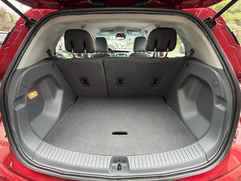 Used 2019 Chevrolet Bolt Premier w/ Infotainment Package image 19