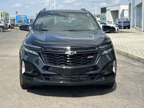 Used 2024 Chevrolet Equinox RS w/ LPO, Floor Liner Package image 2