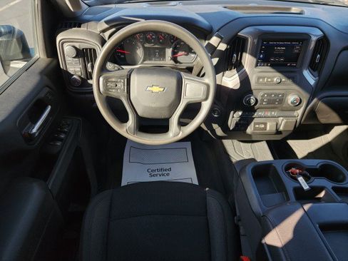 Used 2024 Chevrolet Silverado 2500 Custom w/ Custom Value Package image 30