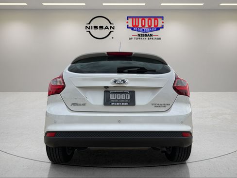 Used 2013 Ford Focus Titanium FWD image 3