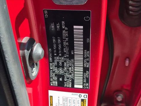 Used 2021 Toyota 4Runner SR5 AWD/4WD image 22