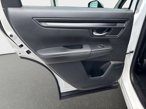Used 2023 Honda CR-V EX image 11