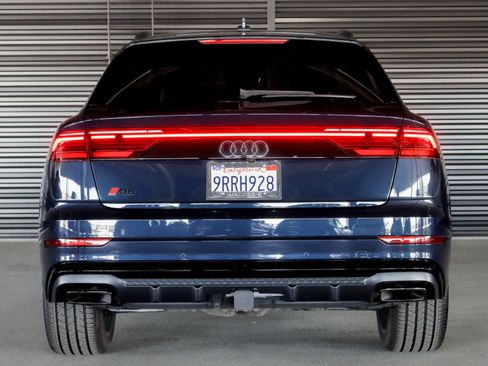 Certified 2025 Audi Q8 Premium Plus w/ Premium Plus Package AWD/4WD image 16