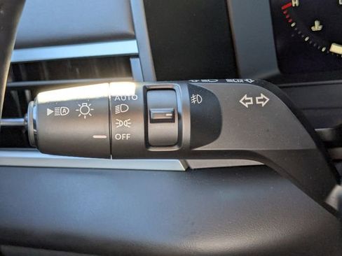 New 2026 Mitsubishi Outlander SEL FWD image 32