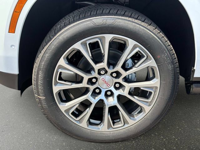 New 2026 GMC Yukon XL Denali w/ Denali Reserve Package AWD/4WD image 10