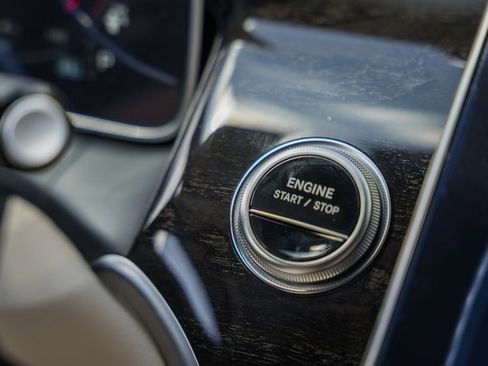 New 2026 Mercedes-Benz GLC 350e 4MATIC image 25