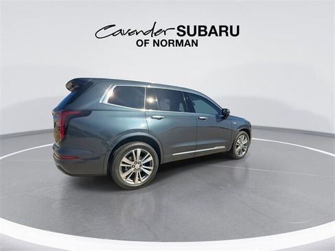 Used 2020 Cadillac XT6 Premium Luxury image 8