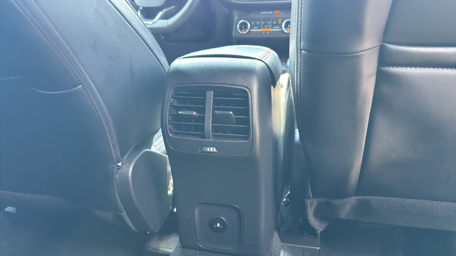 Used 2025 Ford Escape ST-Line FWD image 27