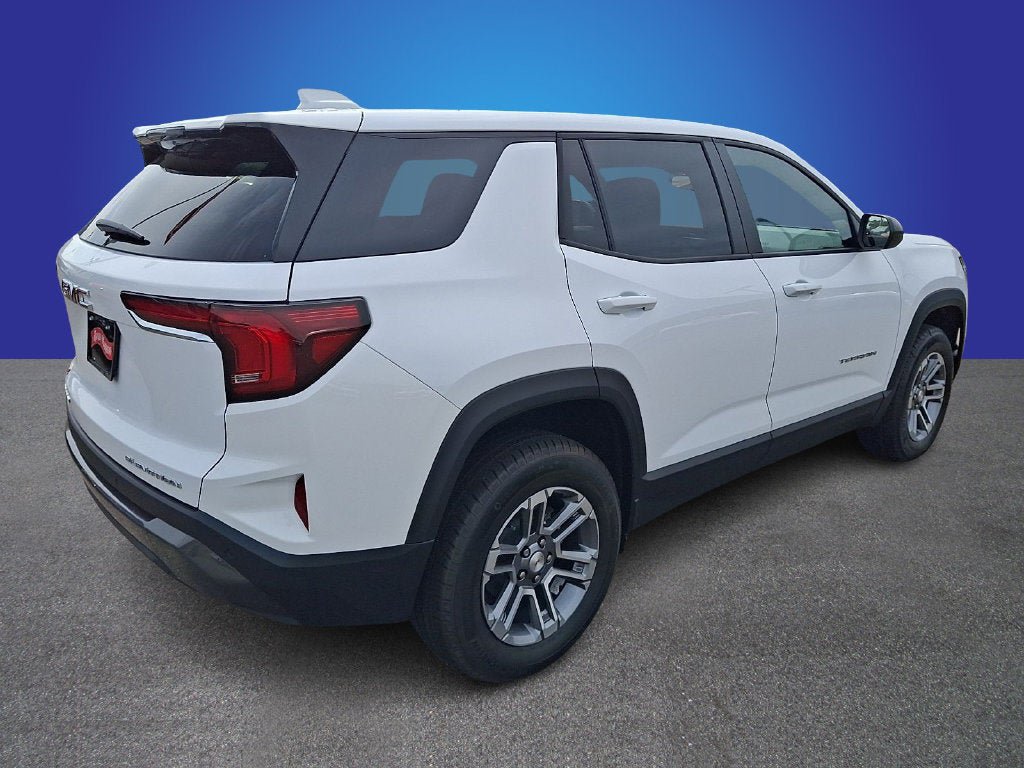 New 2027 GMC Terrain Elevation FWD image 3